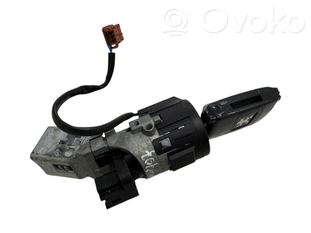 Peugeot 407 Užvedimo spynelė 