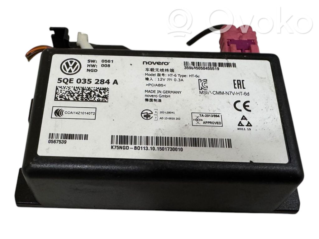Volkswagen e-Golf Tālruņa vadības bloks 