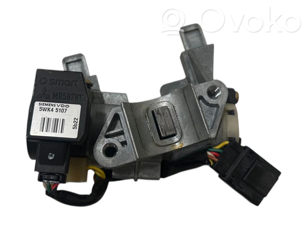 Mitsubishi Colt Ignition lock 