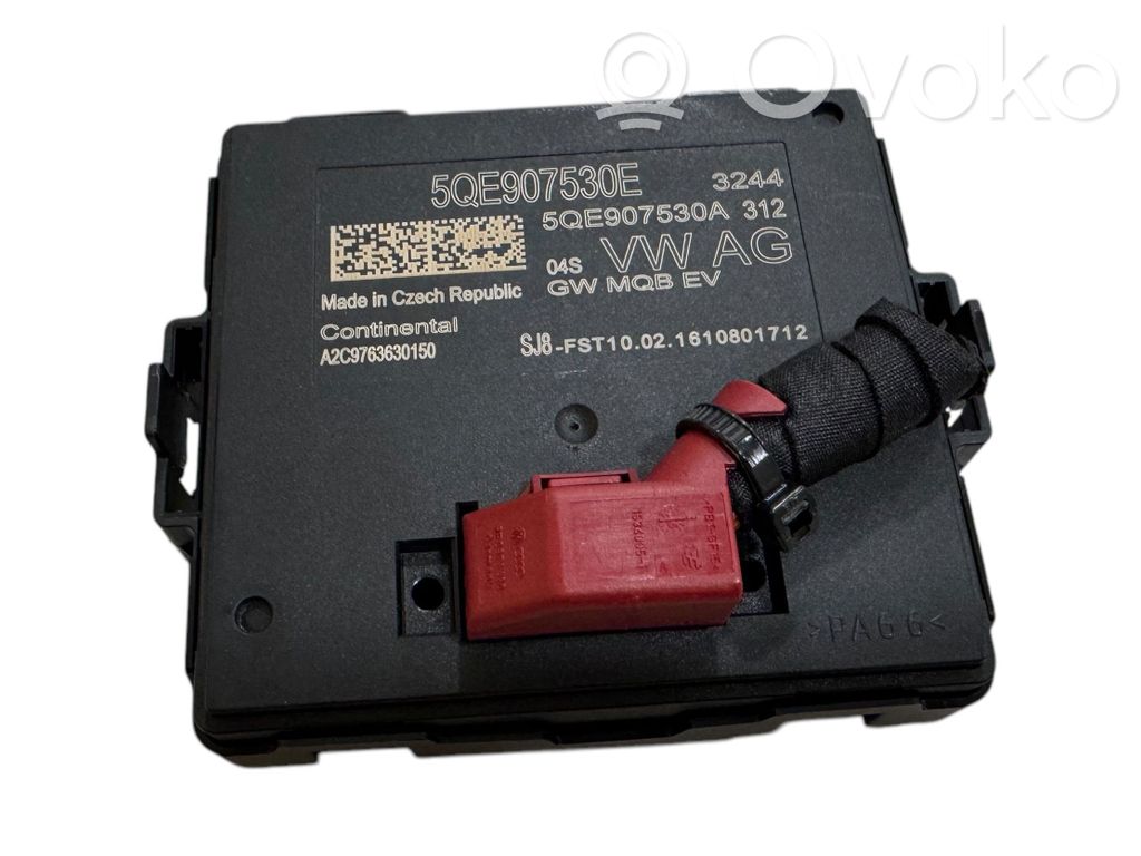 Volkswagen PASSAT B8 Gateway control module 