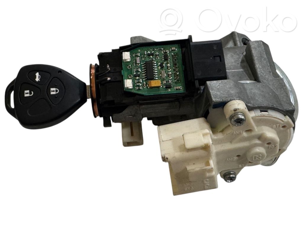 Toyota Avensis T270 Ignition lock 