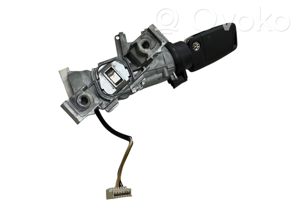 Volkswagen Golf VII Ignition lock 