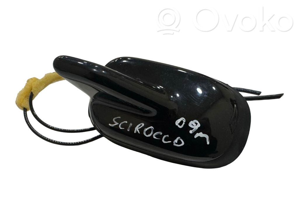 Volkswagen Scirocco GPS-pystyantenni 