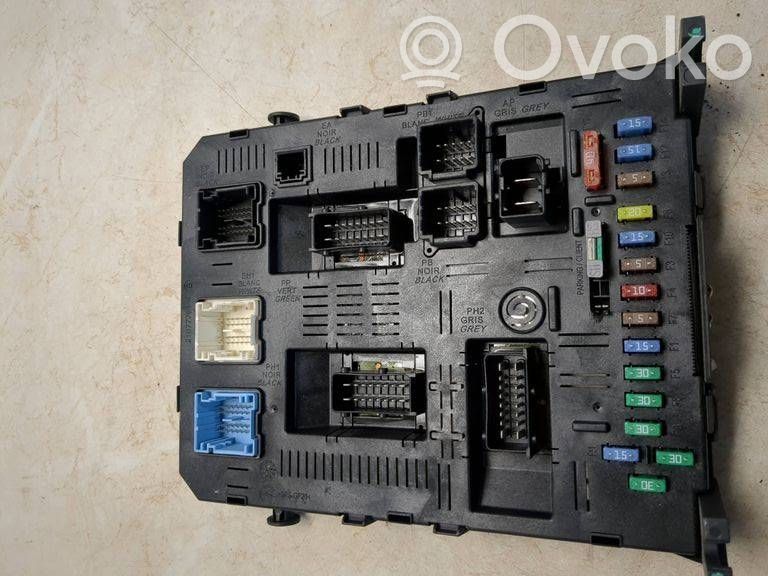 Citroen C4 Grand Picasso Comfort/convenience module 