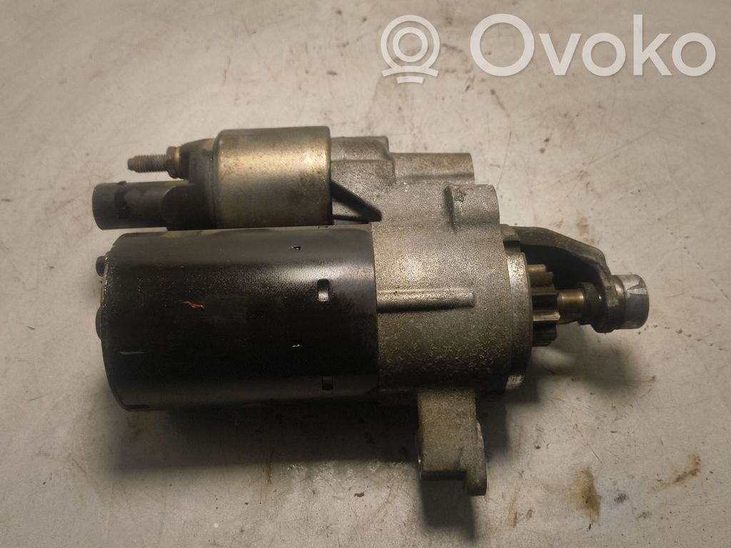Audi A4 S4 B8 8K Starteris 