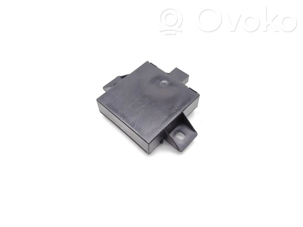 Volkswagen Golf V Alarm control unit/module 