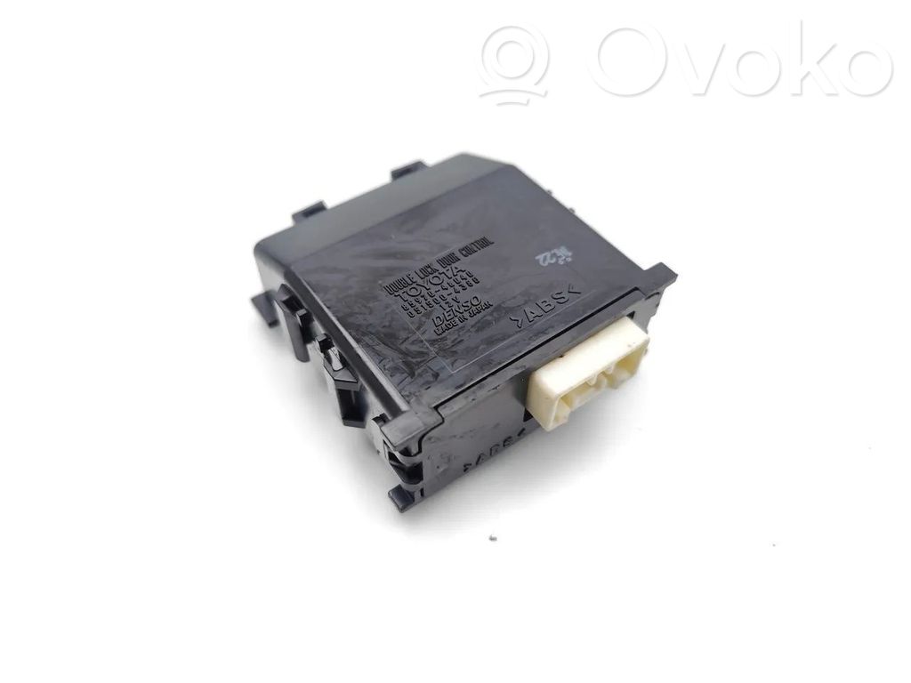 Toyota Corolla E160 E170 Door control unit/module 