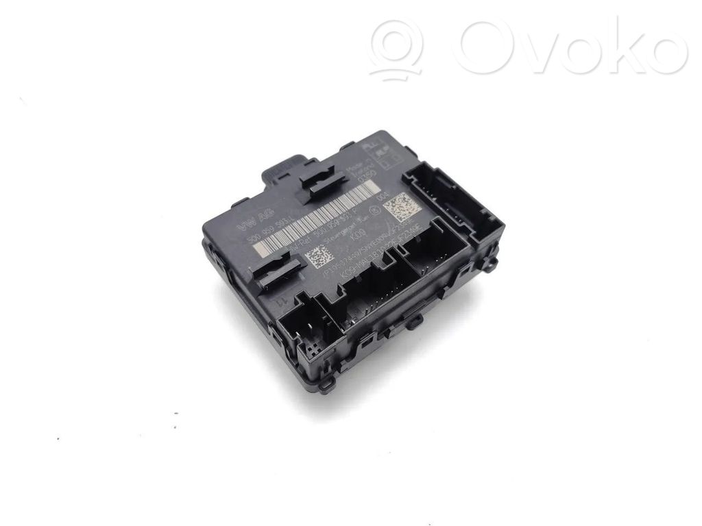 Volkswagen Golf VIII Door control unit/module 