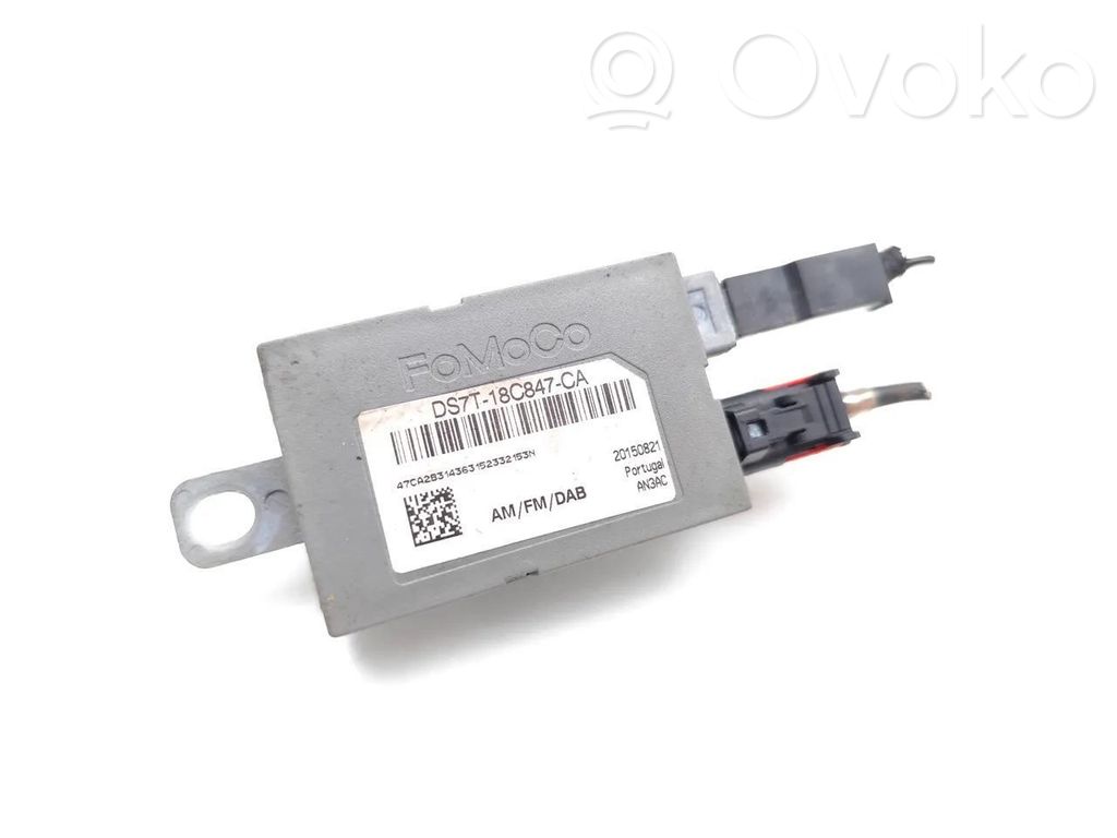 Ford Mondeo MK V Antenos stiprintuvas 