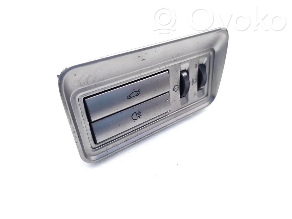 Jaguar XF Fog light switch 