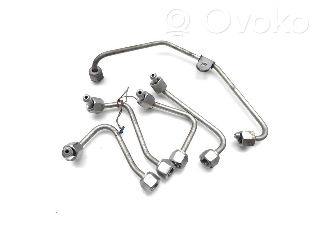Opel Astra J Fuel injector supply line/pipe 