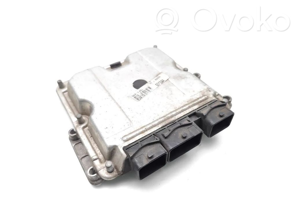 Peugeot 807 Engine control unit/module 