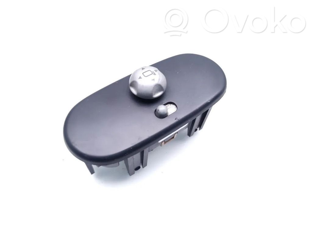 Mini One - Cooper R50 - 53 Wing mirror switch 
