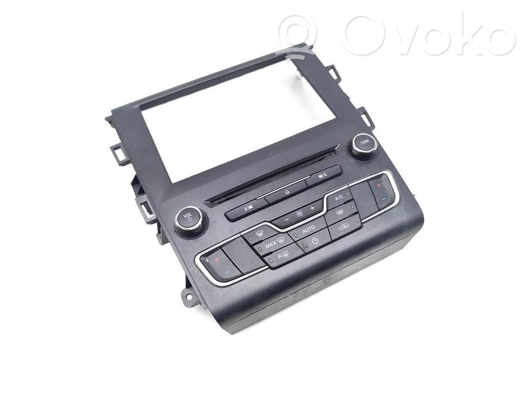 Ford Mondeo MK V Climate control unit 