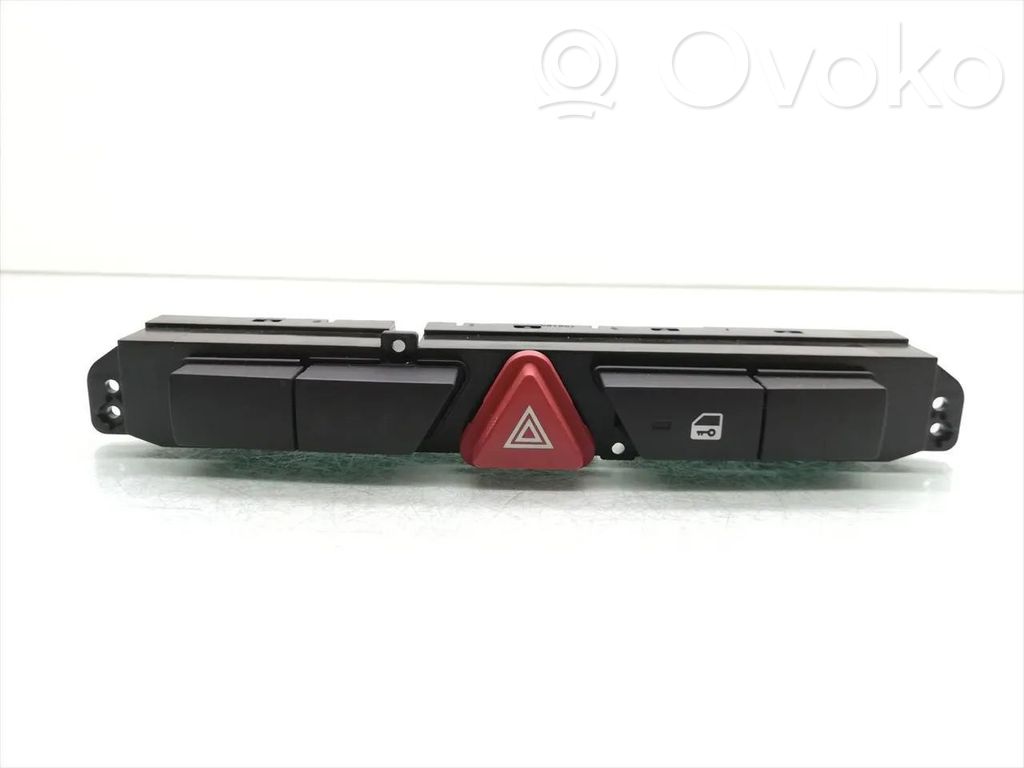 KIA Ceed Hazard light switch 