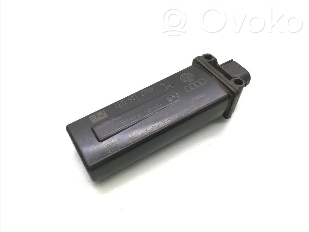 Audi A8 S8 D3 4E Tire pressure sensor 