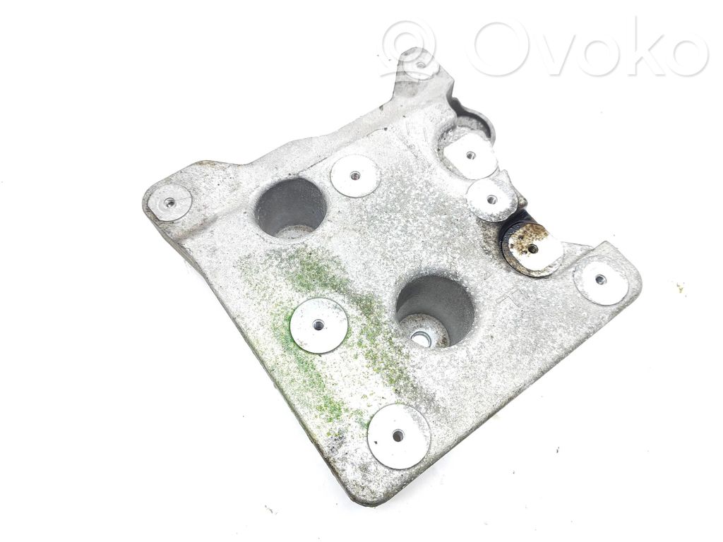 Renault Kadjar Battery bracket 