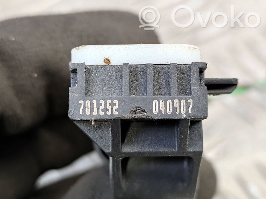 Volvo XC70 Airbagsensor Crashsensor Drucksensor 