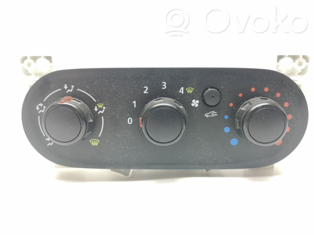 Renault Trafic III (X82) Climate control unit 