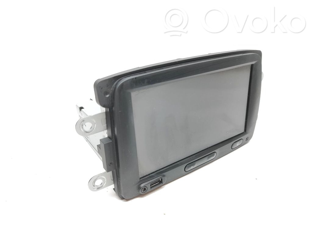 Renault Captur Radio/CD/DVD/GPS head unit 