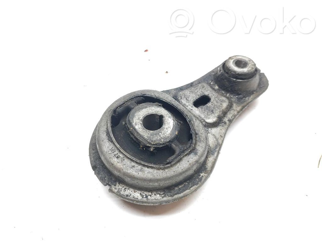 Nissan NV300 Engine mount bracket 