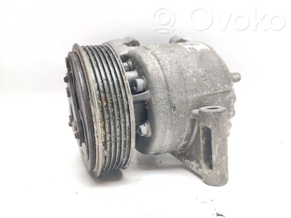 Toyota Aygo AB40 Air conditioning (A/C) compressor (pump) 