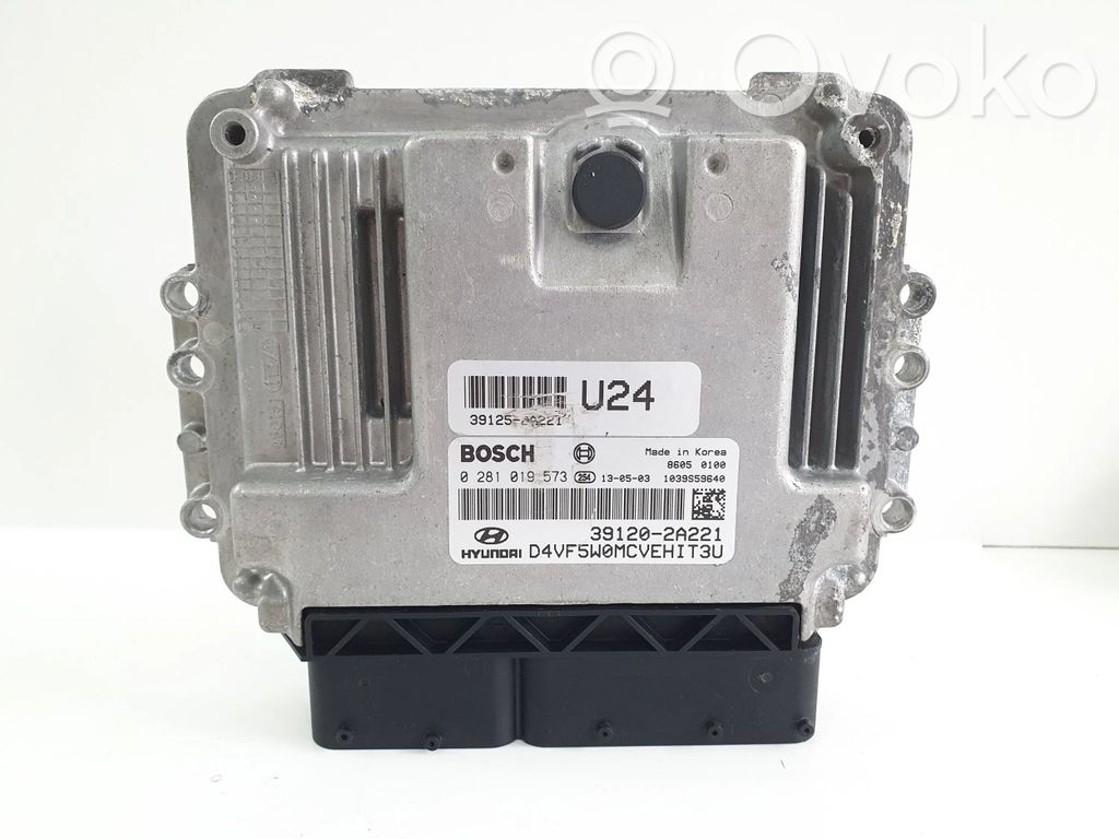 Hyundai i40 Engine control unit/module 