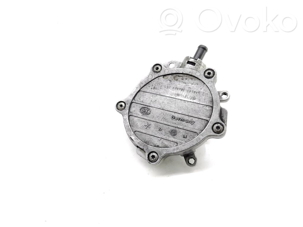 Audi A6 S6 C6 4F Vacuum pump 