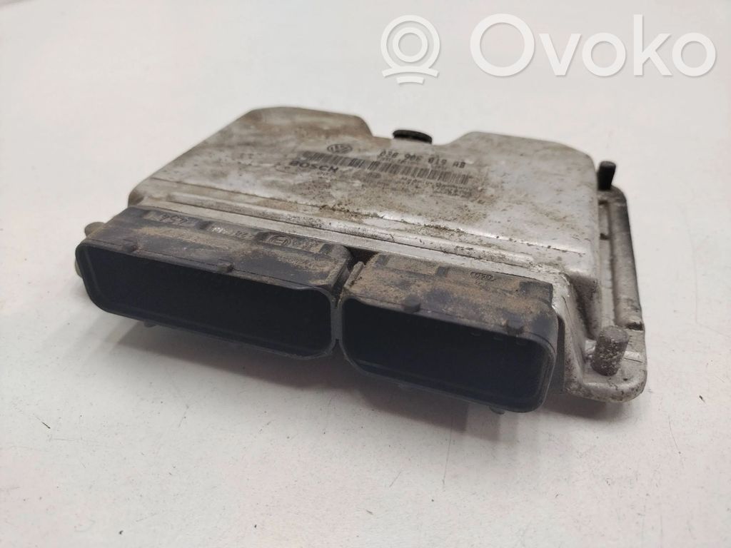 Volkswagen Sharan Engine control unit/module 