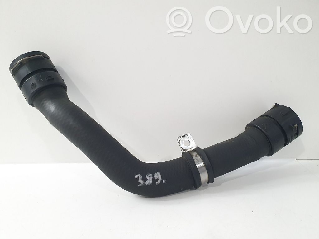 Mercedes-Benz A W176 Engine coolant pipe/hose 