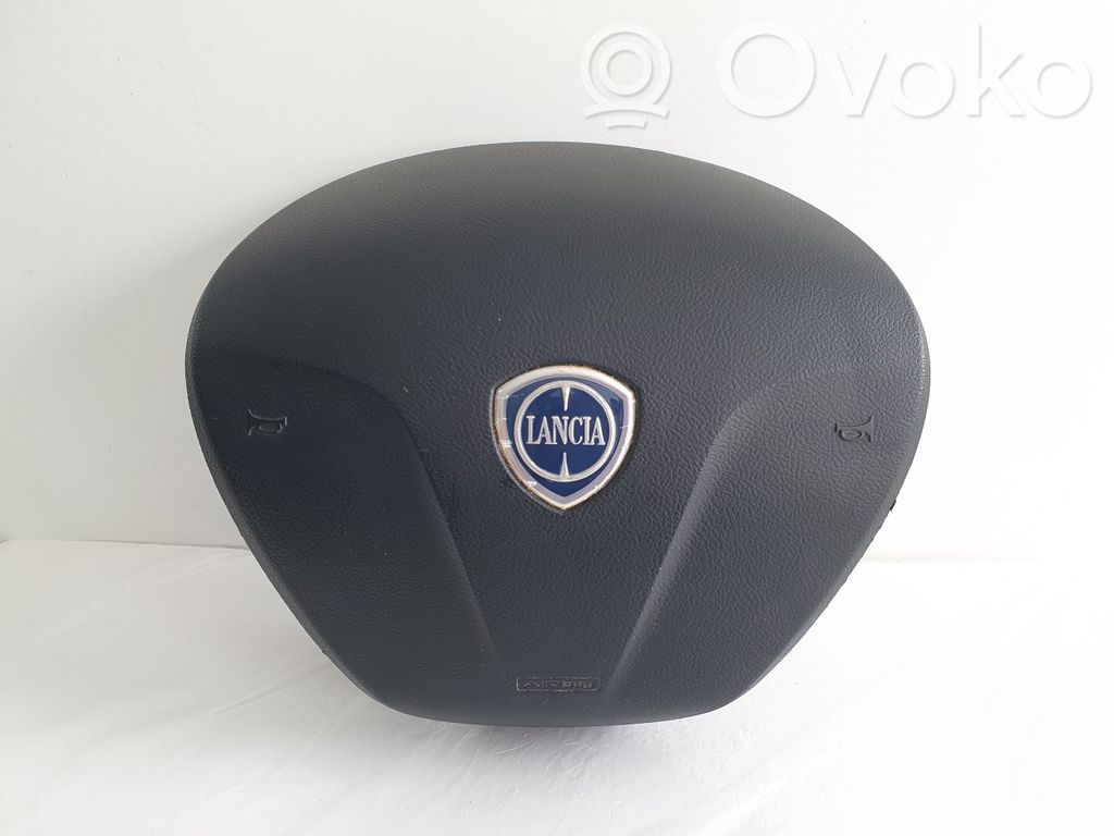 Lancia Delta Fahrerairbag 