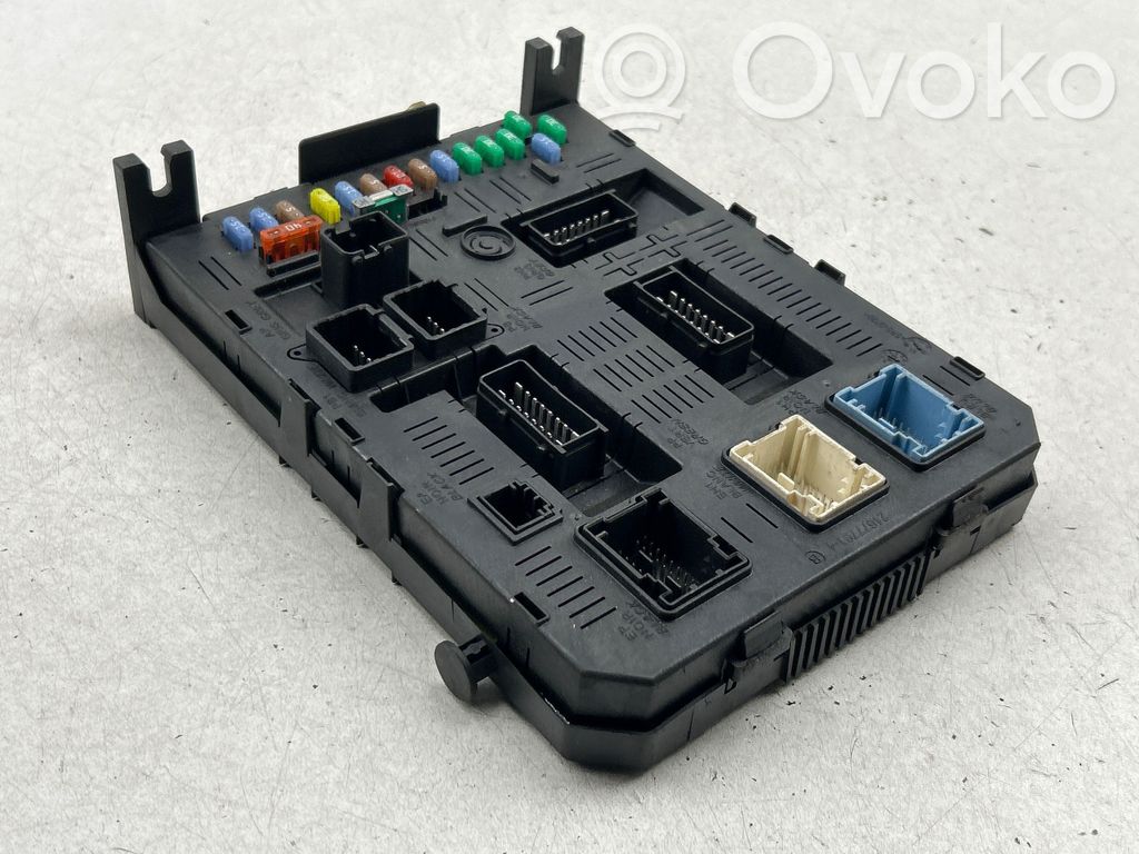 Peugeot 307 Comfort/convenience module 