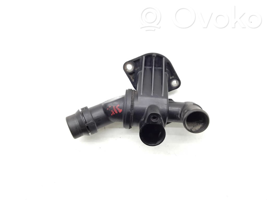 Volkswagen PASSAT B6 Obudowa termostatu 