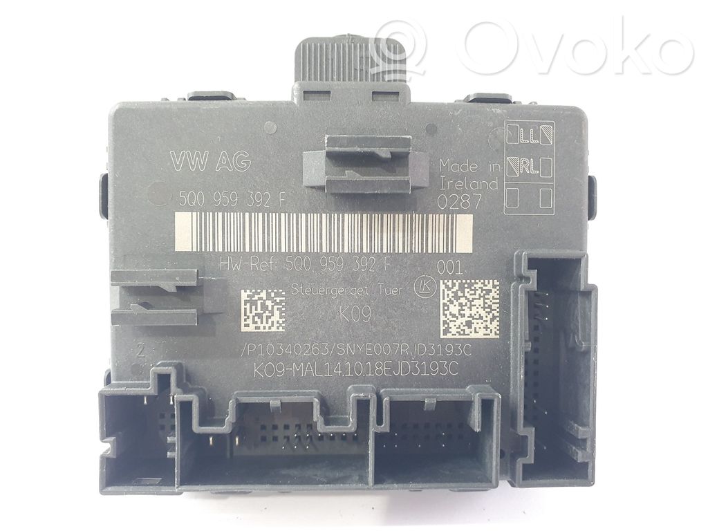 Volkswagen Touran III Door control unit/module 