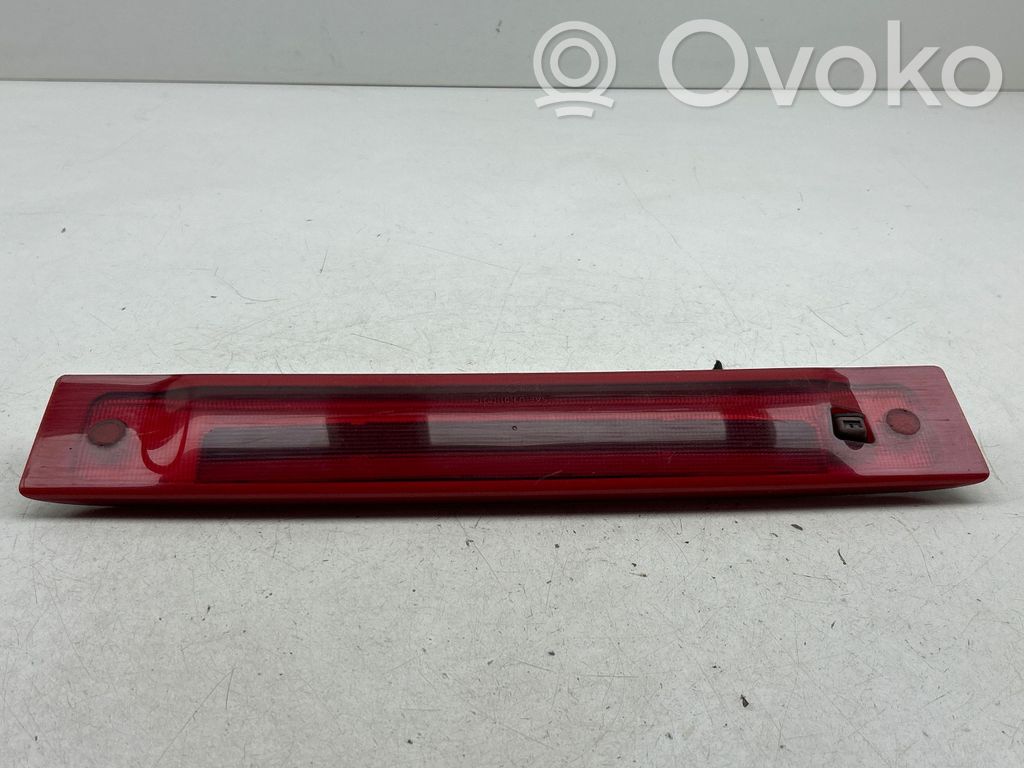 Volvo XC90 Third/center stoplight 