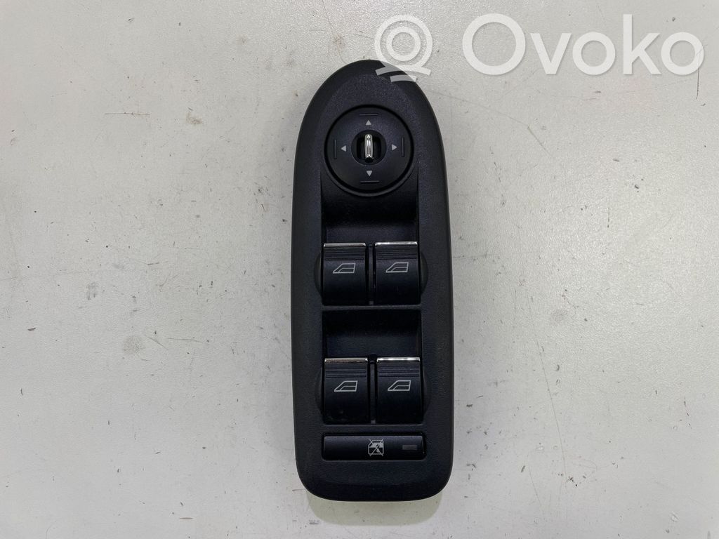 Ford Kuga I Electric window control switch 