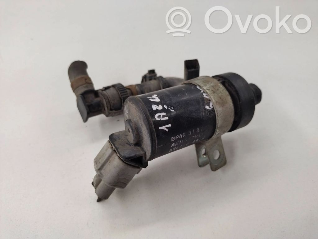 Mazda 6 Windscreen/windshield washer pump 