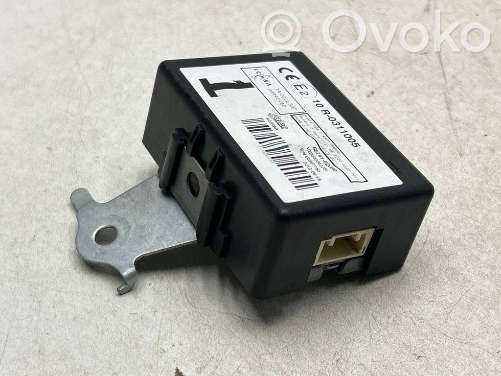 Toyota Yaris Door control unit/module 