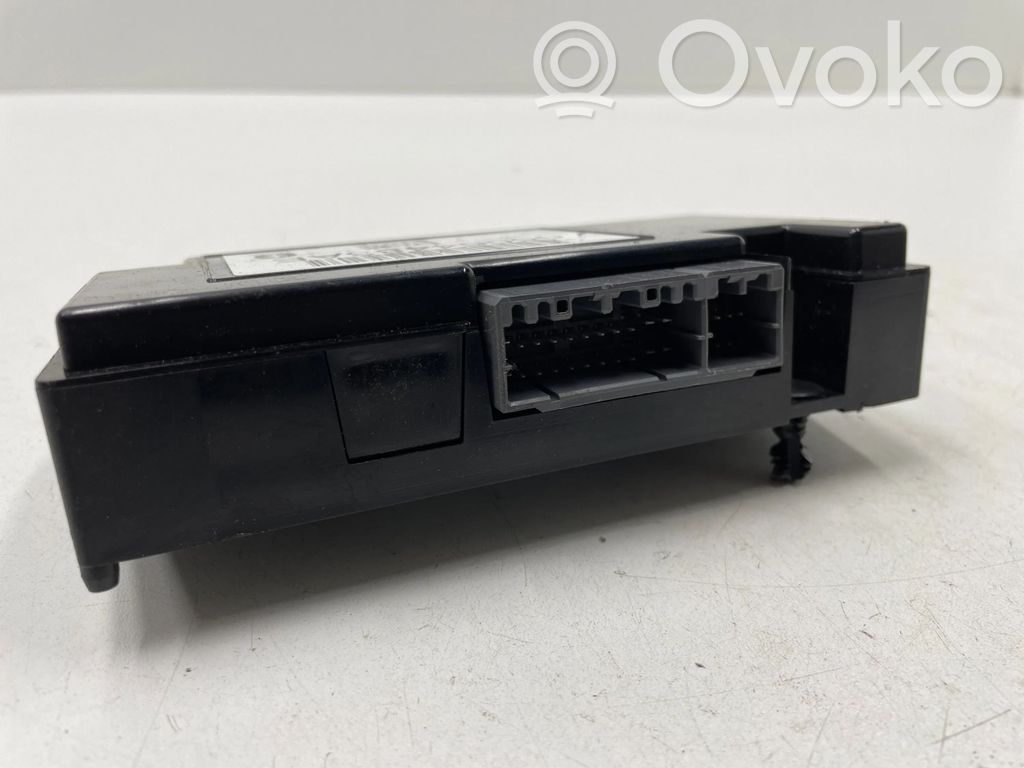 Chrysler Grand Voyager V Bluetooth control unit module 