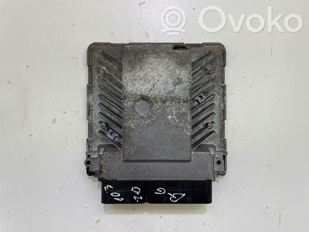 Volkswagen PASSAT B6 Engine control unit/module 
