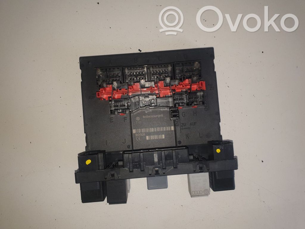 Volkswagen PASSAT B6 Komforta modulis 