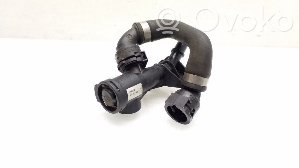 BMW 3 E90 E91 Engine coolant pipe/hose 