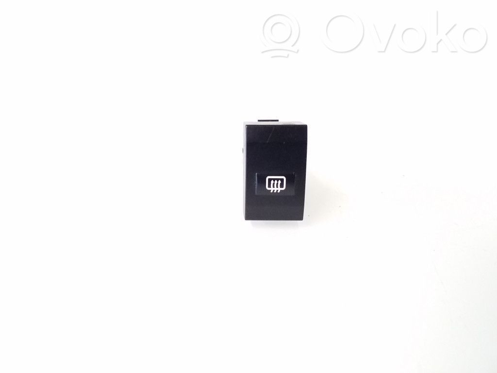 KIA Sorento Windscreen/window heater switch 