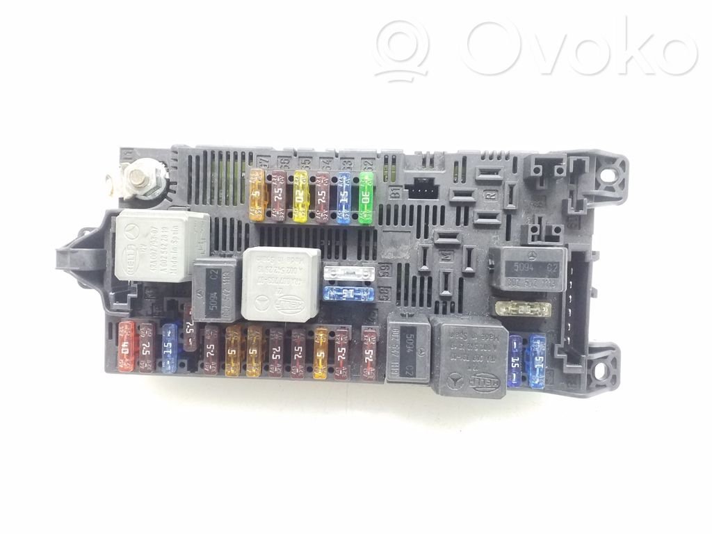 Mercedes-Benz E W211 Fuse module 