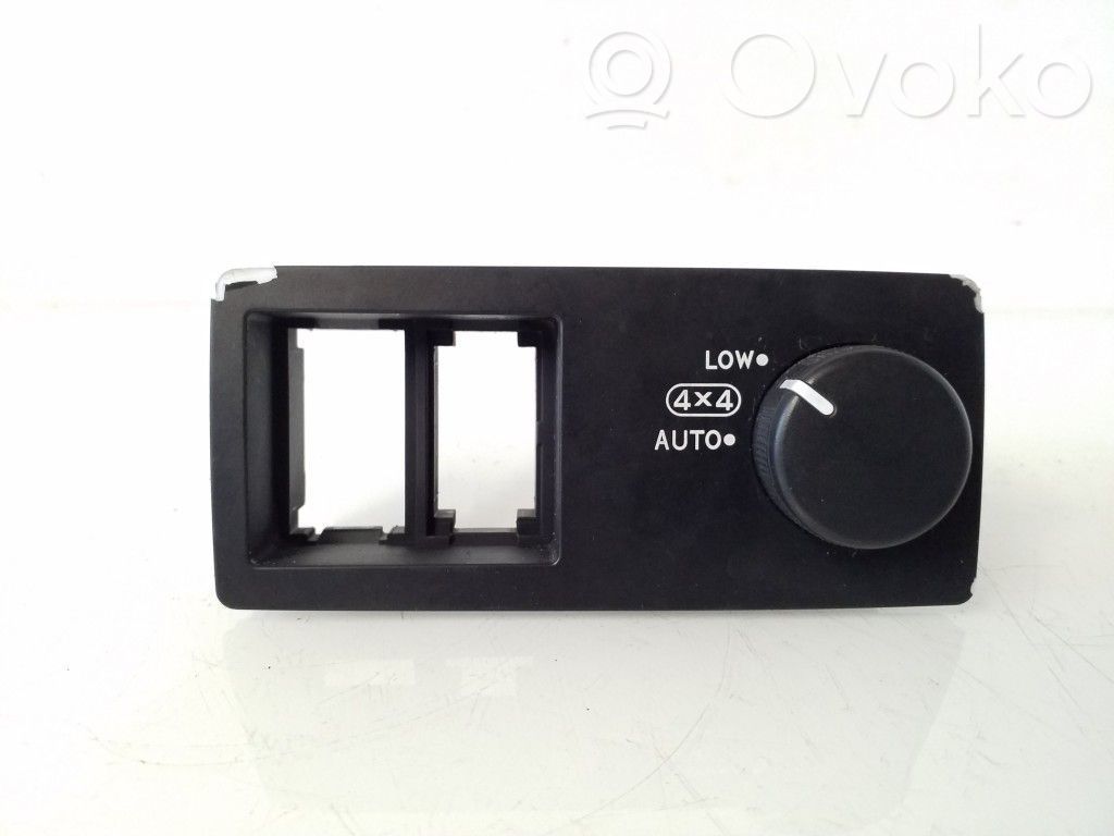 KIA Sorento Differential lock switch 