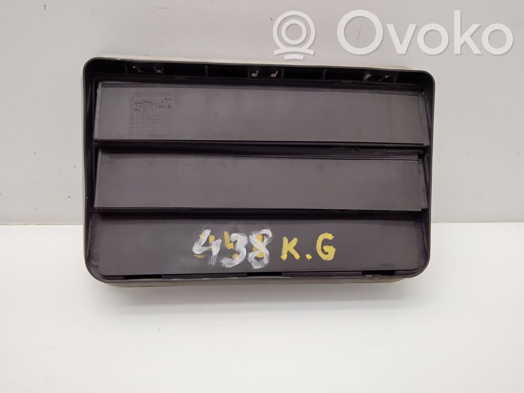 BMW X3 F25 Ventiliacinės grotelės 