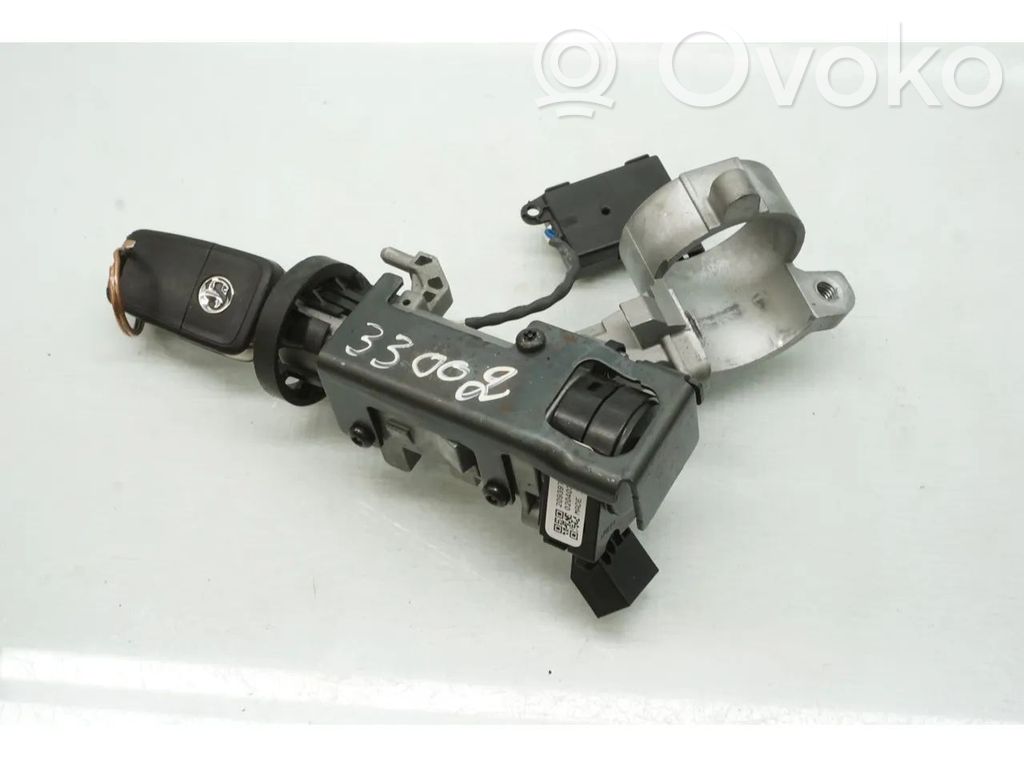 Opel Insignia A Ignition lock 