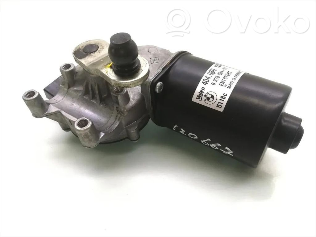 BMW 3 E90 E91 Wiper motor 