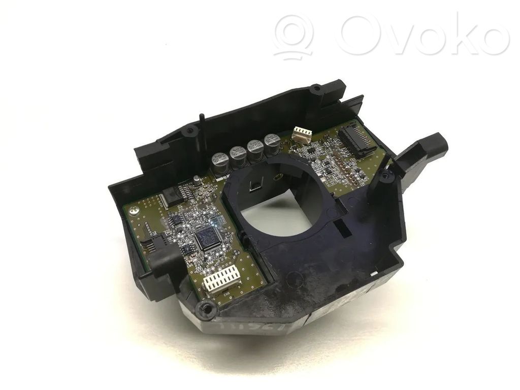 Volvo V50 Vairo rato ašis 
