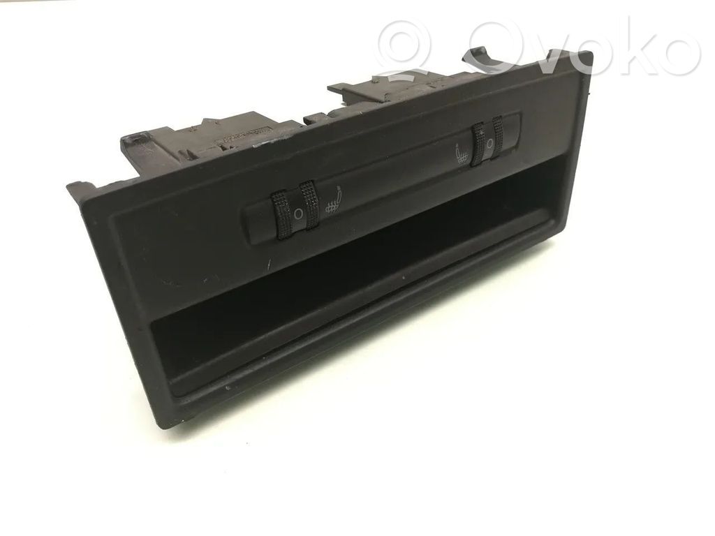 Audi Q7 4L Interruptor de calefacción del asiento 